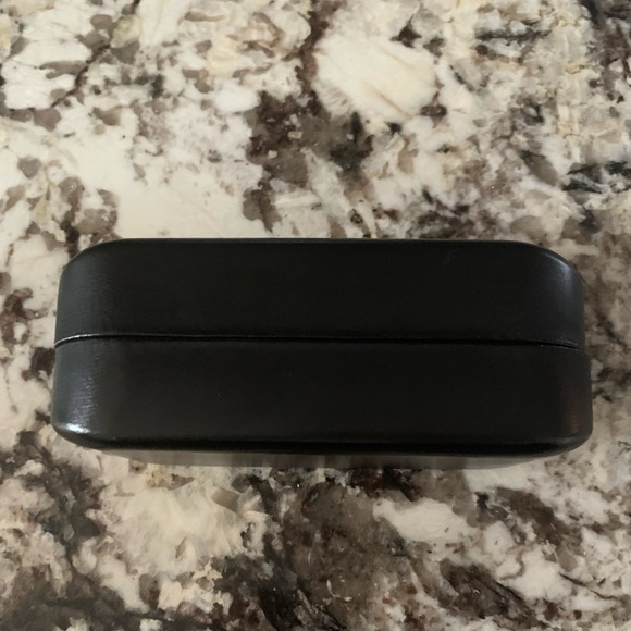 Marc Jacobs Large Sunglasses Case - Picture 12 of 14